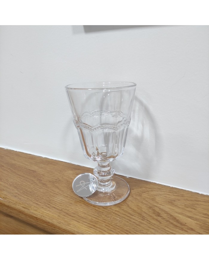 Identificador de Copa Redondo con Inicial Grabada