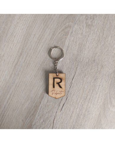 Llavero de Madera con Inicial Calada y Nombre Grabado Llavero de Madera con Inicial Calada y Nombre Grabado