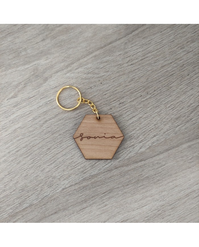 Llavero Hexagonal de madera con Nombre Grabado