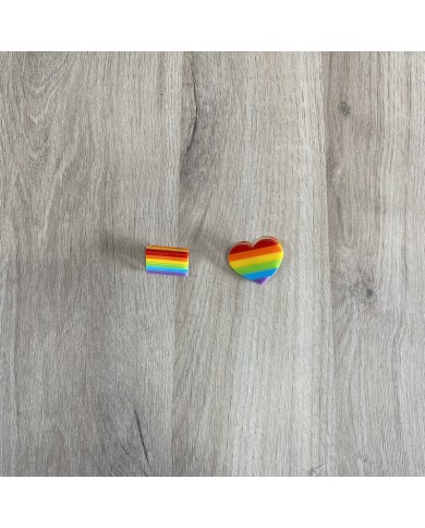 Pin Bandera del Orgullo LGBT en Forma de Corazón
