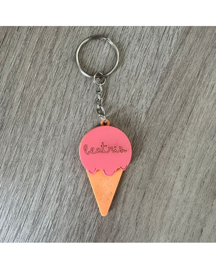 Llavero Cono de Helado con Nombre