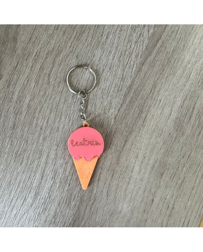 Llavero Cono de Helado con Nombre