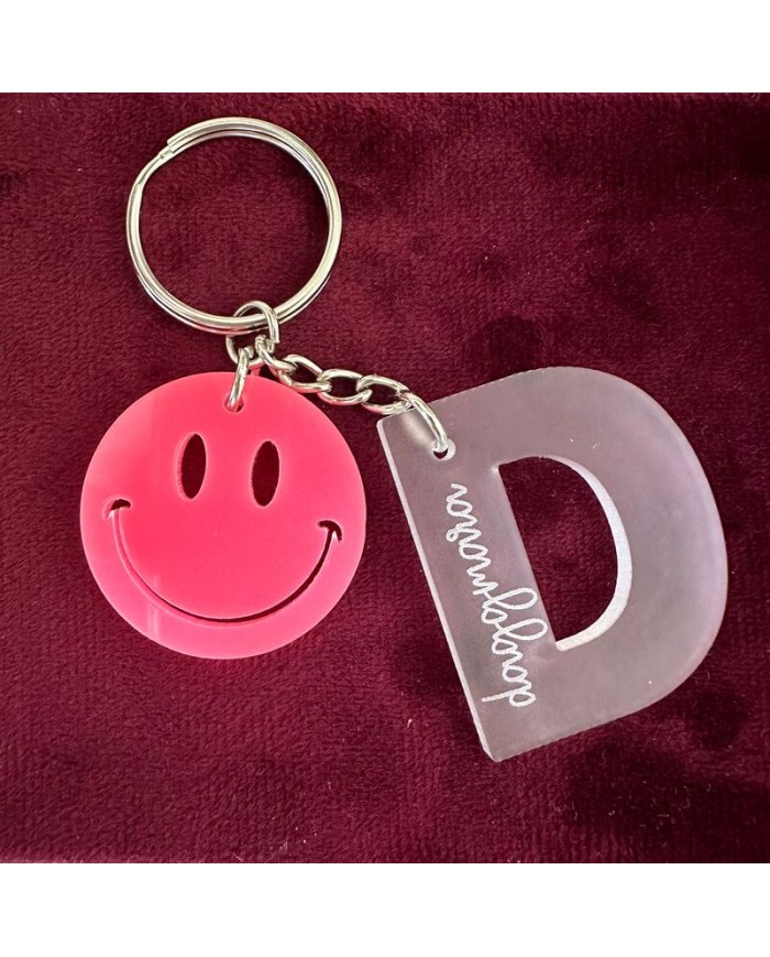 Llavero Inicial y Smiley