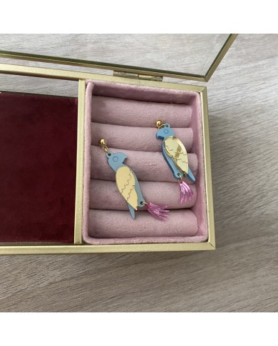 Pendientes Loro