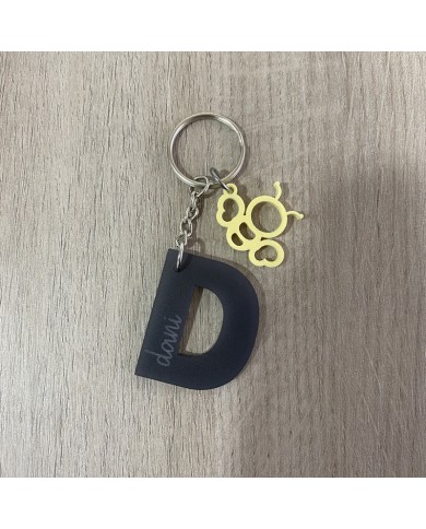 Llavero Inicial con Nombre Grabado y Colgante de Abeja Llavero Inicial con Nombre Grabado y Colgante de Abeja