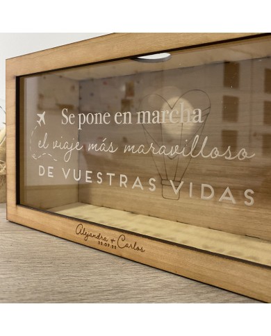 Hucha "Se pone en marcha el viaje más maravilloso de vuestras vidas" Hucha "Se pone en marcha el viaje más maravilloso de vuestras vidas"