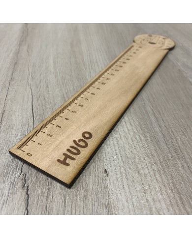 Regla de Madera de León con Nombre Regla de Madera de León con Nombre