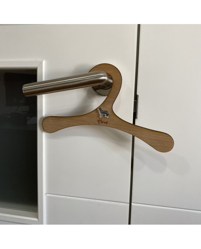 Percha con Silueta de Perro y Nombre