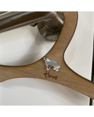 Percha con Silueta de Perro y Nombre