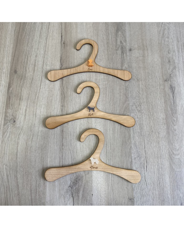 Percha con Silueta de Perro y Nombre