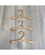 Percha con Silueta de Perro y Nombre