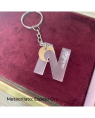 Llavero Inicial con Nombre y Colgante de Luna