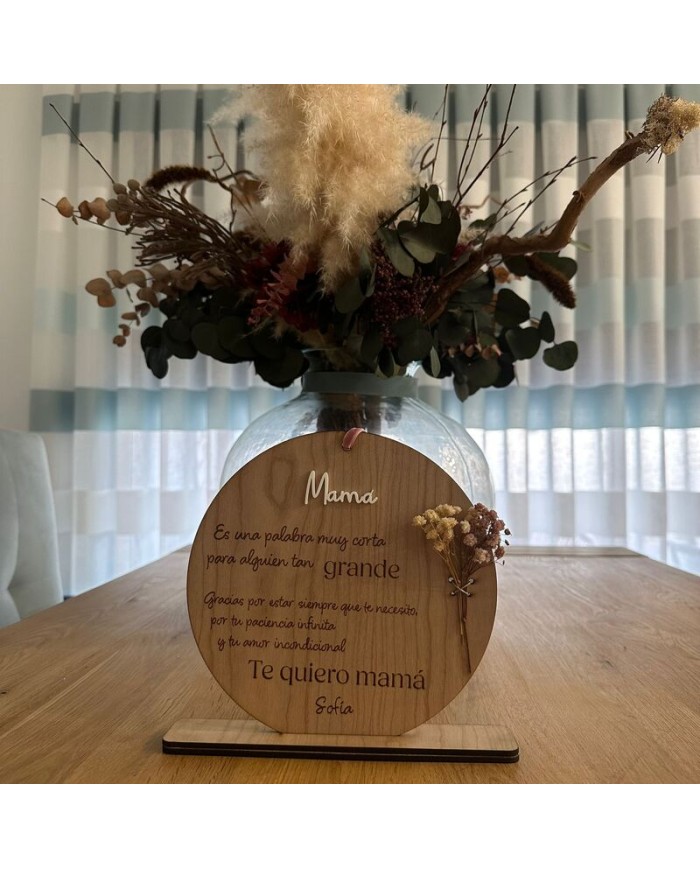 Cartel "Te quiero" y Familiar con Ramillete