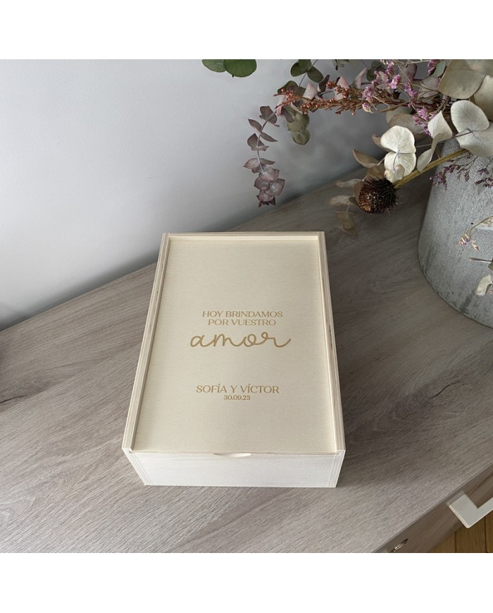 Caja "Hoy brindamos por vuestro amor"