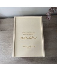 Caja "Hoy brindamos por vuestro amor"