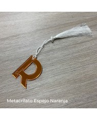 Marcasitios Inicial con Nombre Grabado y Borla