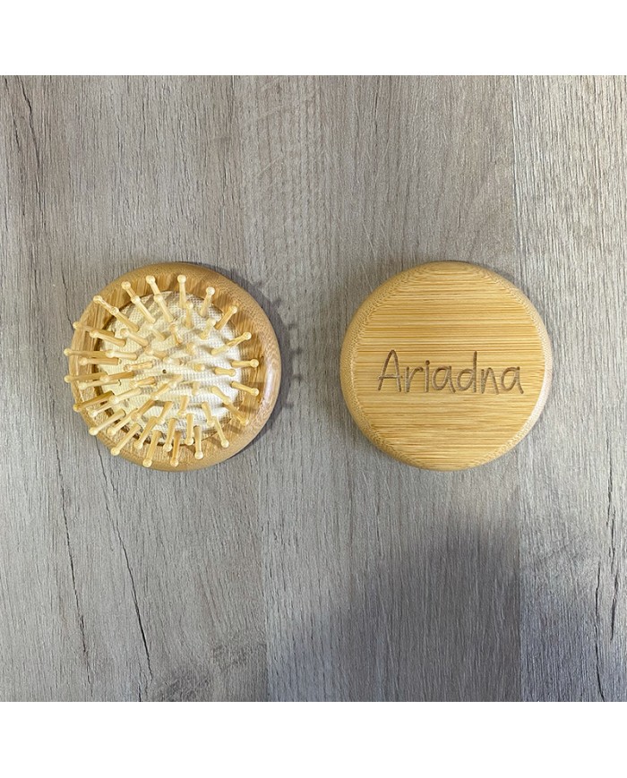 Cepillo con Espejo 2 en 1 con Nombre Grabado e Imán