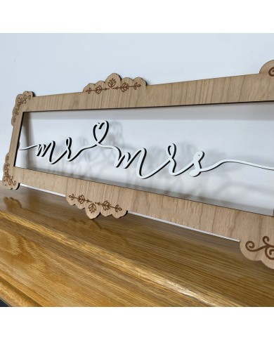 Photocall Vintage Mr&Mrs de Madera de Cerezo y Blanca con Nombre y Fecha Grabados