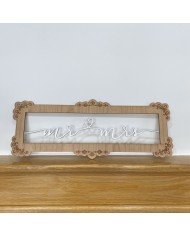 Photocall Vintage Mr&Mrs de Madera de Cerezo y Blanca con Nombre y Fecha Grabados