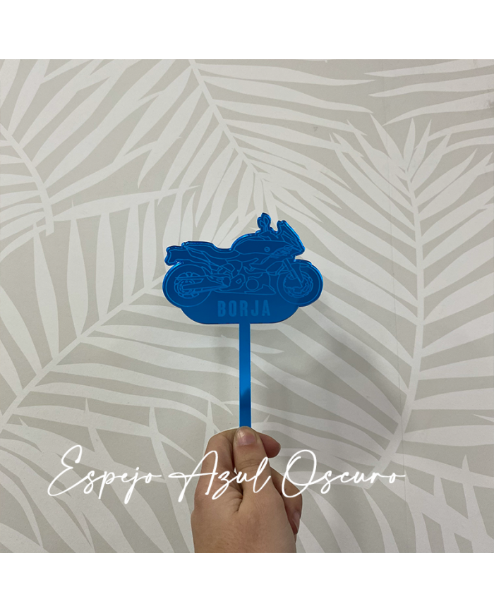 Topper Moto con Nombre Grabado en Metacrilato Espejo