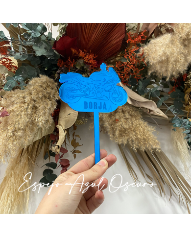 Topper Moto con Nombre Grabado en Metacrilato Espejo