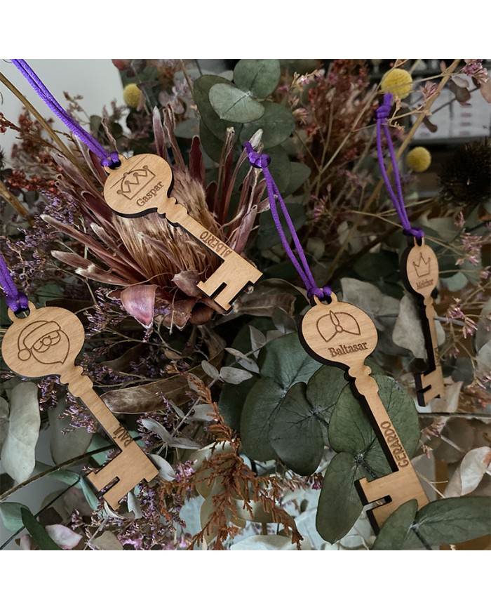 Adorno Navideño Llaves Papá Noel o Reyes Magos Personalizado con Nombre