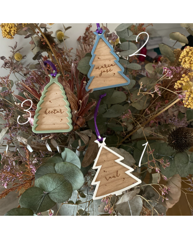 Bolas Navideñas en Forma de Árbol de Navidad