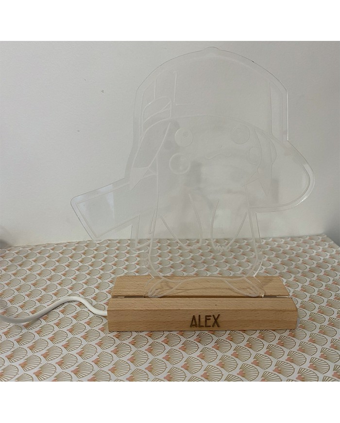 Lámpara de Pikachu con Base de Madera con Nombre Grabado