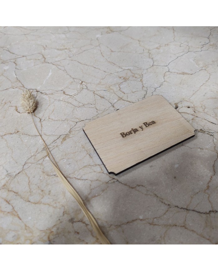 Entradas para Teatro con Fecha y Asiento Personalizadas con Nombre en Madera Grabada