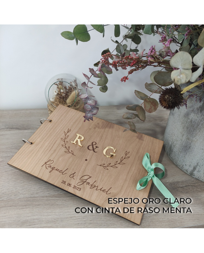 Álbum de Firmas con Iniciales en Metacrilato