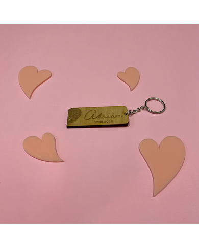 Pack de Dos Llaveros Personalizados Que Forman la Huella de un Corazón Pack de Dos Llaveros Personalizados Que Forman la Huella de un Corazón