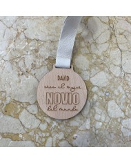 Medalla "El Mejor Novio del Mundo" o "La Mejor Novia del Mundo" de Madera Personalizada con Nombre Medalla "El Mejor Novio del Mundo" o "La Mejor Novia del Mundo" de Madera Personalizada con Nombre