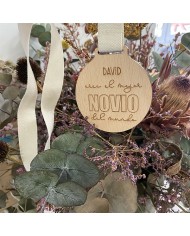 Medalla "El Mejor Novio del Mundo" o "La Mejor Novia del Mundo" de Madera Personalizada con Nombre Medalla "El Mejor Novio del Mundo" o "La Mejor Novia del Mundo" de Madera Personalizada con Nombre