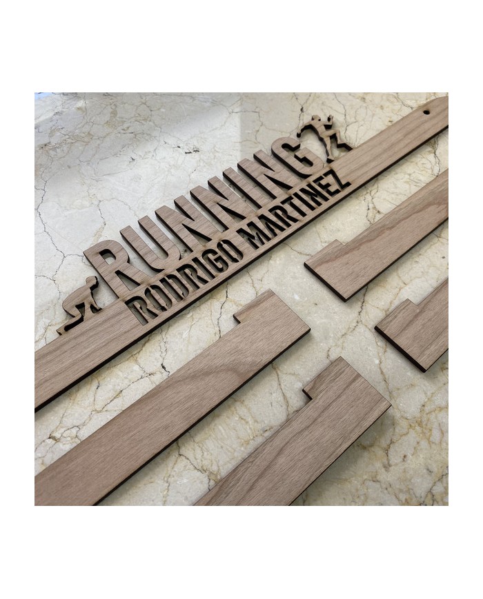 Colgador de Medallas Running Personalizado con Nombre