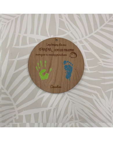 Cartel Erizo "Los Besos de Papá son los Mejores aunque a Veces Pinchen" Cartel Erizo "Los Besos de Papá son los Mejores aunque a Veces Pinchen"