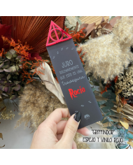 Peine En Forma de Corazón con Nombre en Vinilo