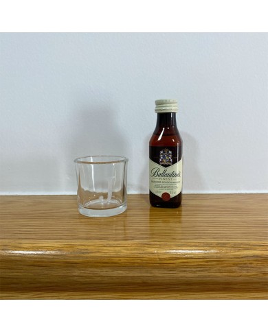 Pack Hucha: Bebida + Llavero + Vaso de Chupito Pack Hucha: Bebida + Llavero + Vaso de Chupito