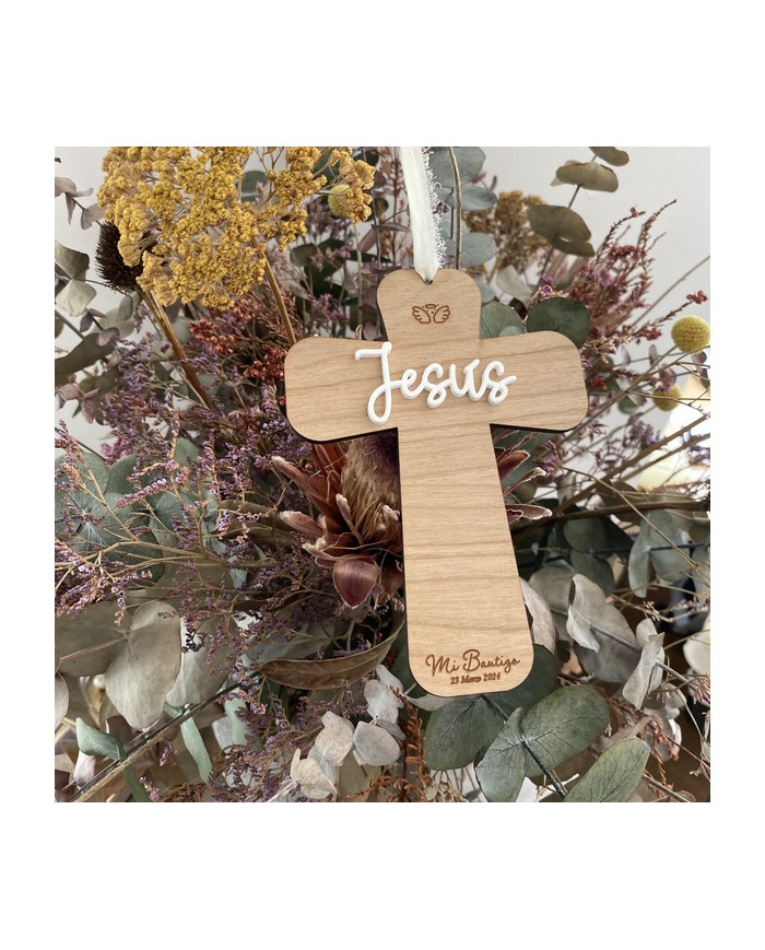 Cruz Decorativa de Madera con Nombre para Bautizos o Comuniones