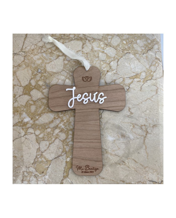 Cruz Decorativa de Madera con Nombre para Bautizos o Comuniones