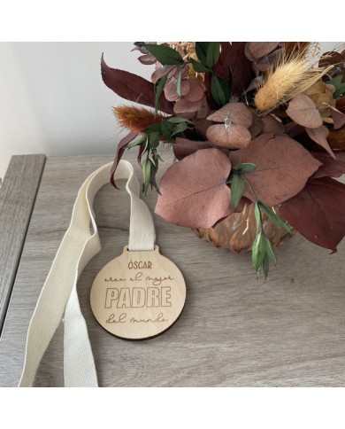 Medalla de Madera "Eres el Mejor Padre del Mundo" Personalizado con Nombre Medalla de Madera "Eres el Mejor Padre del Mundo" Personalizado con Nombre