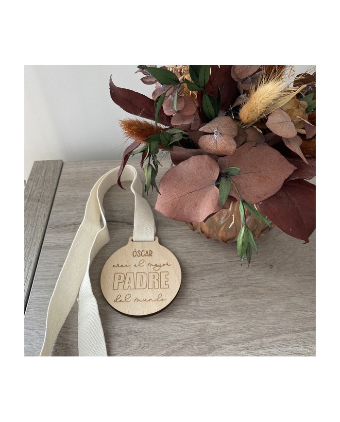 Medalla de Madera "Eres el Mejor Padre del Mundo" Personalizado con Nombre