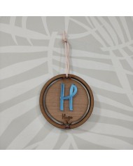 Bola de Navidad Calada con Nombre Grabado e Inicial en Metacrilato