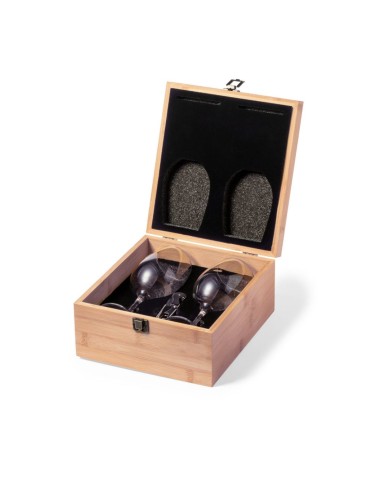 CAJA 2 COPAS DE VINO Y SACACORCHOS CON NOMBRE Y APELLIDO GRABADO CAJA 2 COPAS DE VINO Y SACACORCHOS CON NOMBRE Y APELLIDO GRABADO