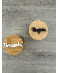 VELA AROMÁTICA EN METAL CON TAPA MADERA + NOMBRE