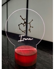 LAMPARA CONSTELACIONES CON 1 NOMBRE, BASE INALAMBRICA EFECTO MADERA