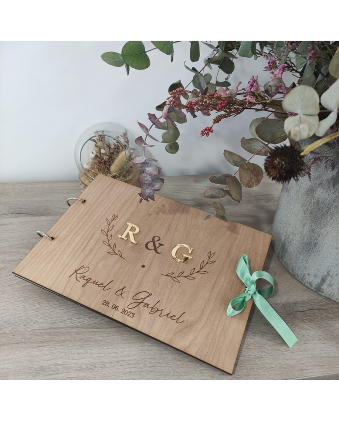 Álbum de Firmas con Iniciales en Metacrilato